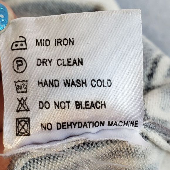 Pierri Pullover Womens Medium Knit Beaded Gray Cream Black Crew Neck VTG Classic - Picture 11 of 11